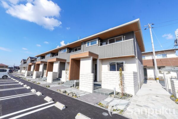 エトワール A棟｜松山市朝生田町の2LDK賃貸コーポ