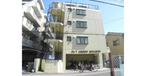 【第７グリーンハイツ 】松山市鉄砲町の賃貸マンション